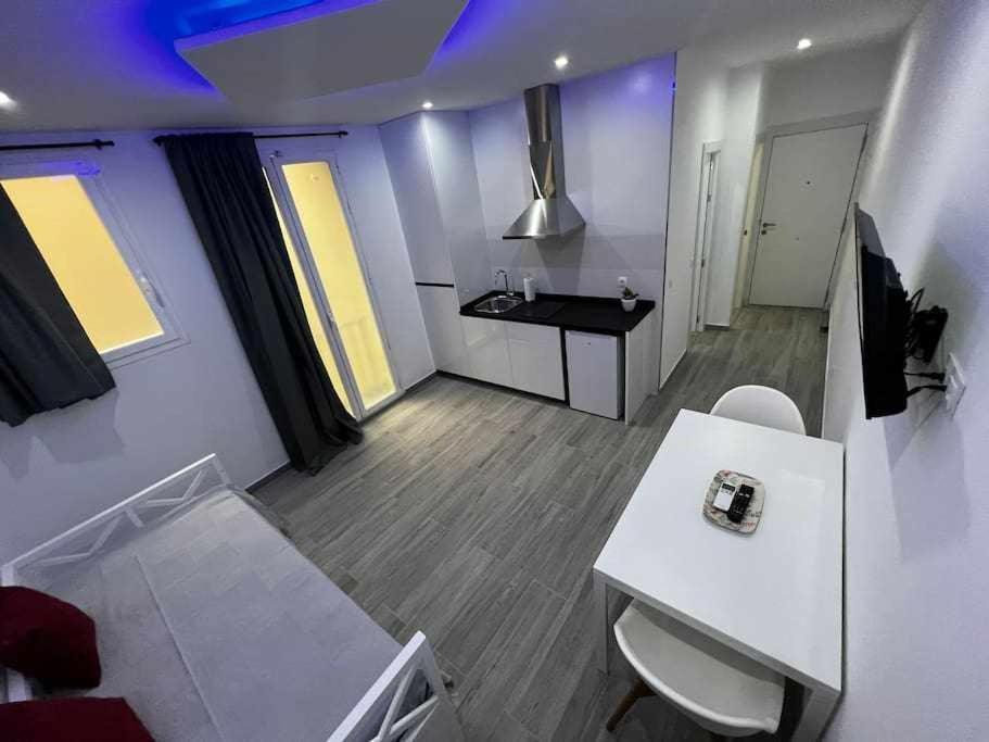 Acogedor Apartamento En Gran Via Madrid Buitenkant foto
